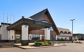 Hotel Montreal Airport